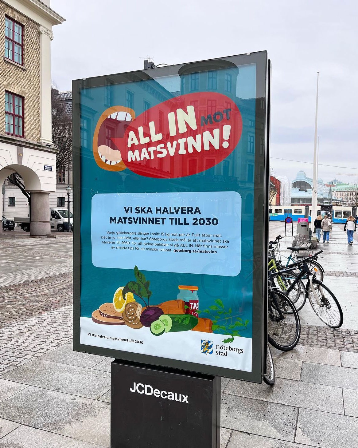 Utomhustavla för kampanjen All in mot matsvinn